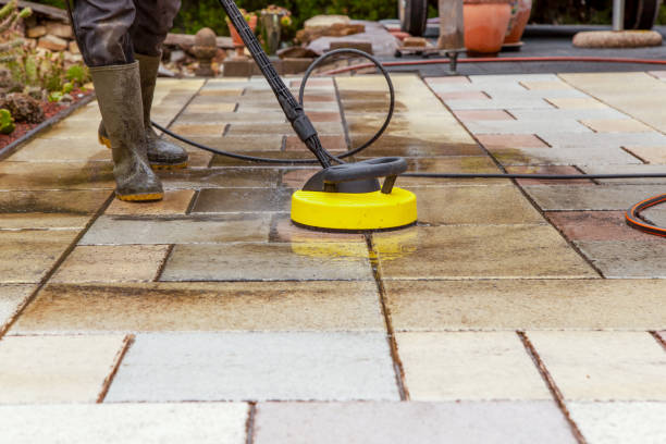 Best Driveway Pressure Washing  in Massapequa, NY